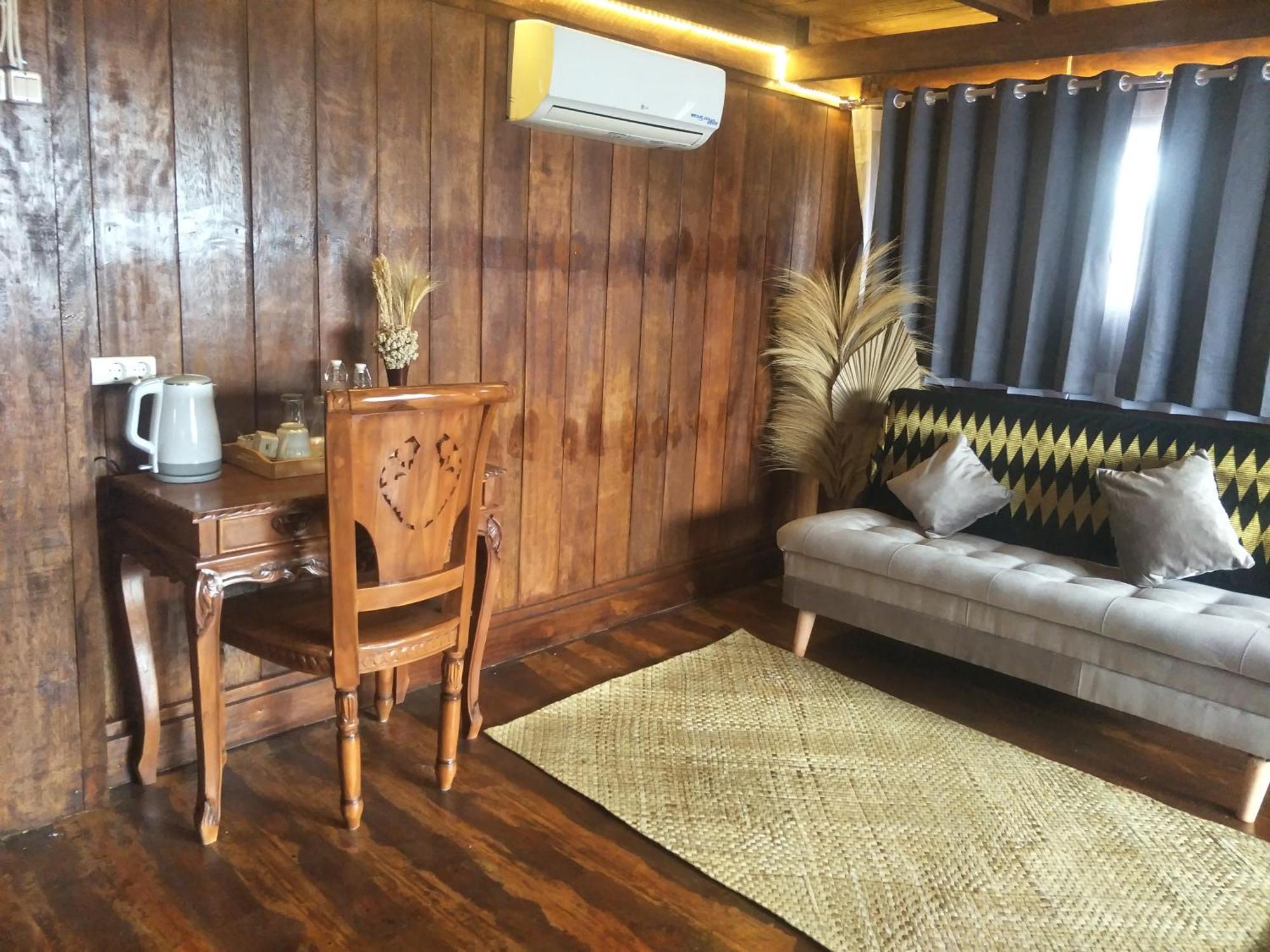 Bujak Permai Villa Matahari Lombok Ntb Praya Εξωτερικό φωτογραφία